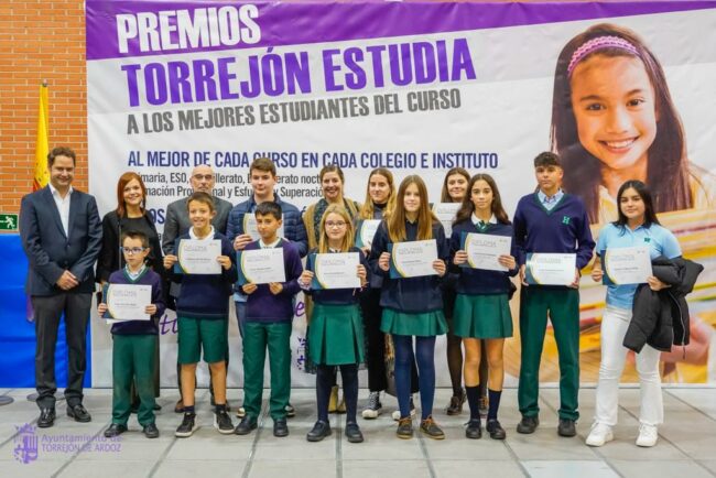 Premio a los mejores estudiantes